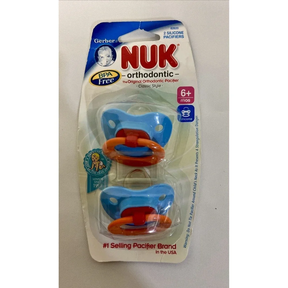 Gerber NUK 2009 Orthodonic Pacifier, 2 Pack 6+months NWT
